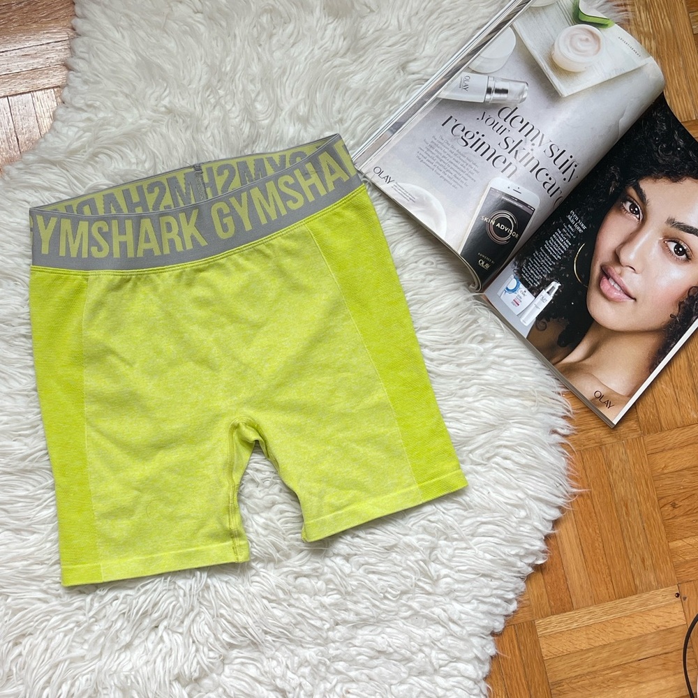 Gymshark Flex Lime Green Workout Shorts - Picture 3 of 8